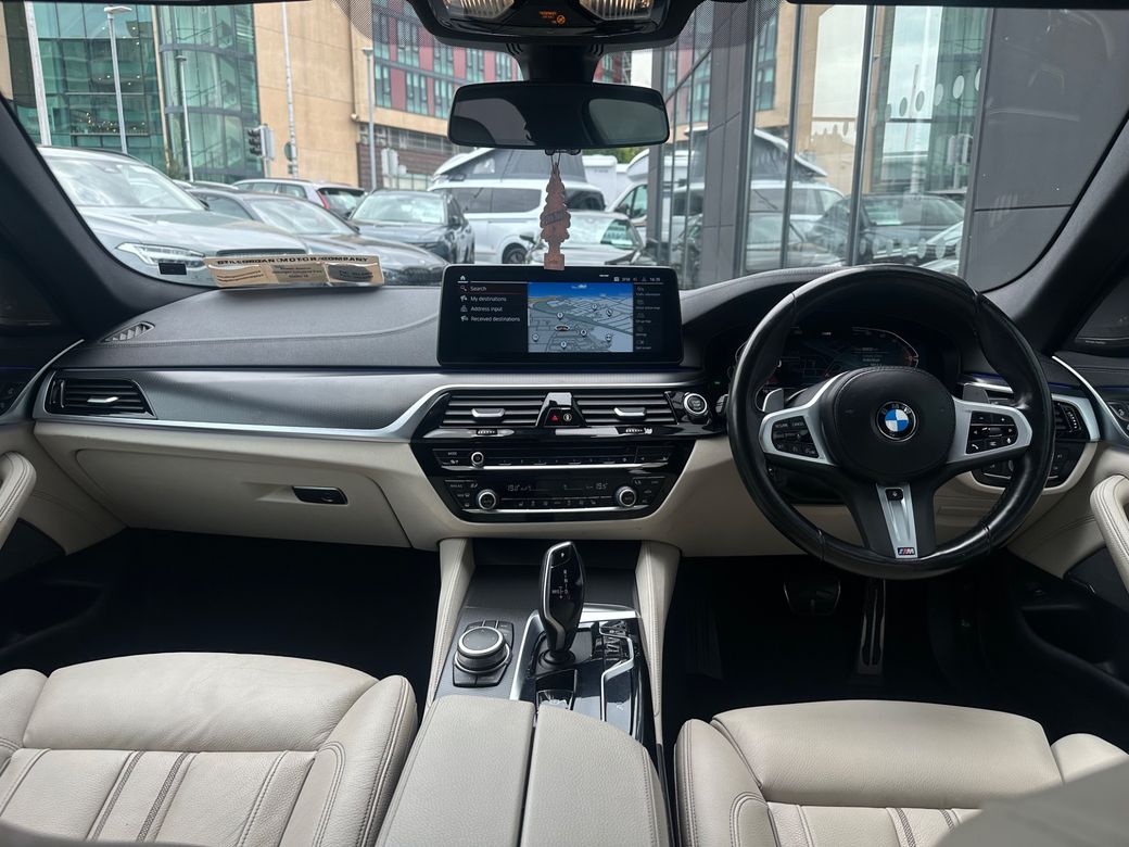 2022 BMW 5 Series