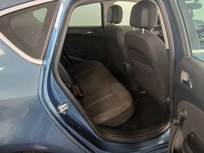 2014 Opel Astra