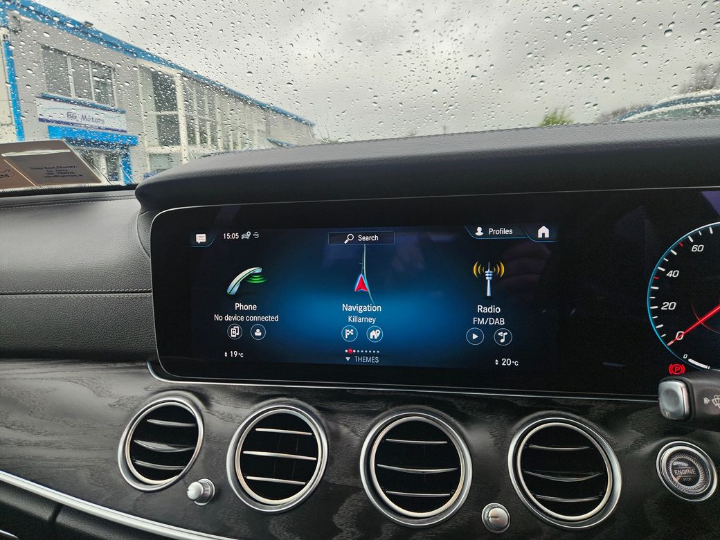 2021 Mercedes-Benz E 300