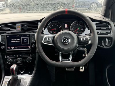 2017 Volkswagen Golf