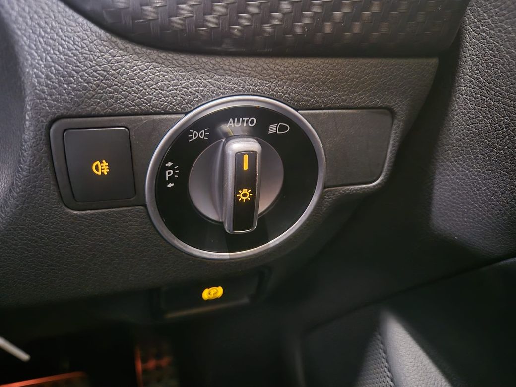 2013 Mercedes-Benz A 180