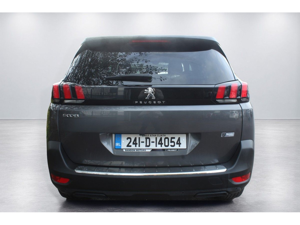 2024 Peugeot 5008