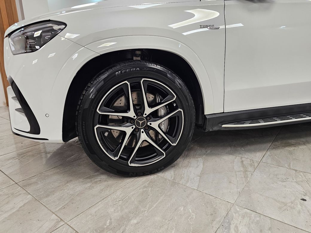 2025 Mercedes-Benz GLE Class