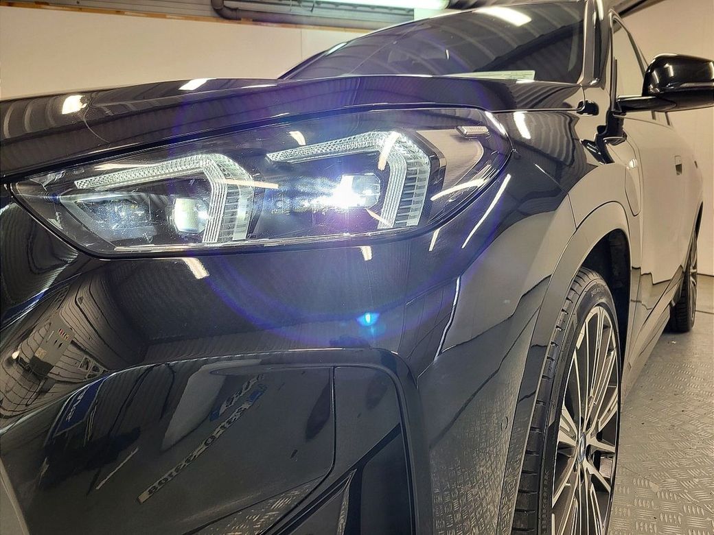 2023 BMW X1