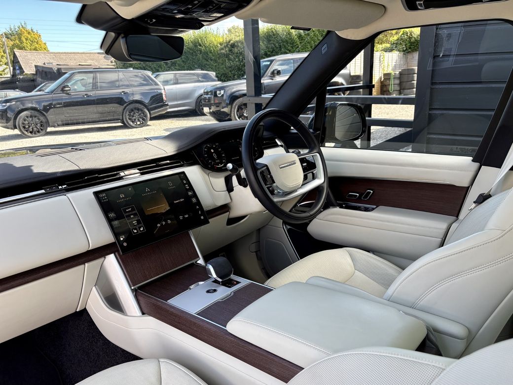 2024 Land Rover Range Rover