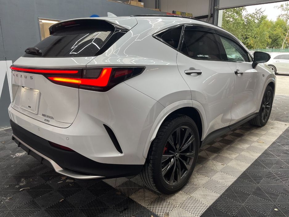 2023 Lexus NX 300h