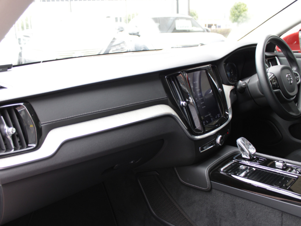 2019 Volvo V60