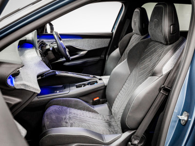 2025 Peugeot 5008