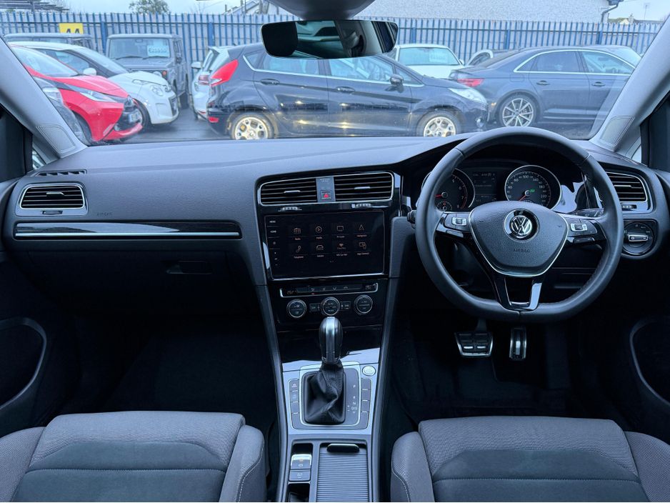 2017 Volkswagen Golf