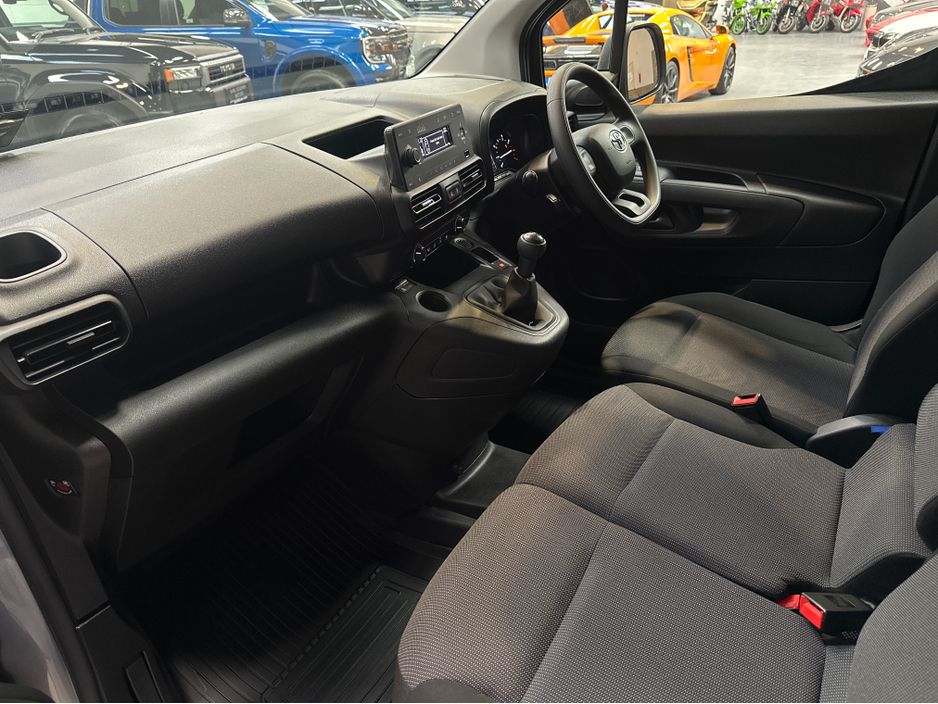 2021 Toyota Proace