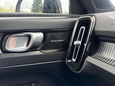 2019 Volvo XC40