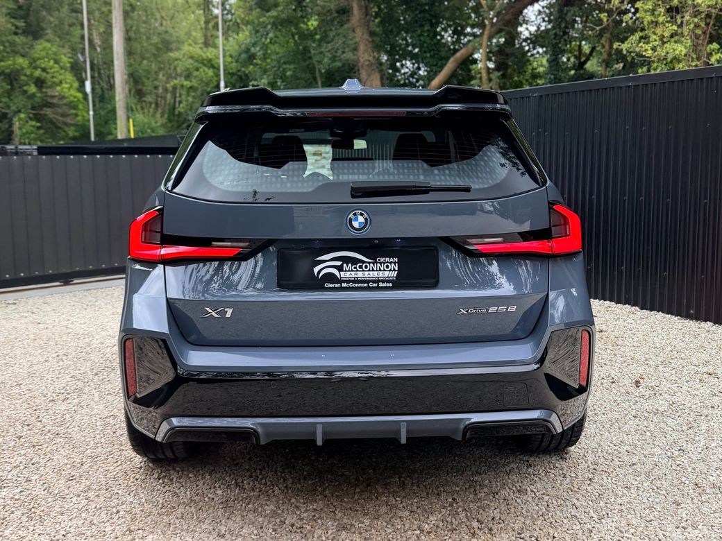2023 BMW X1