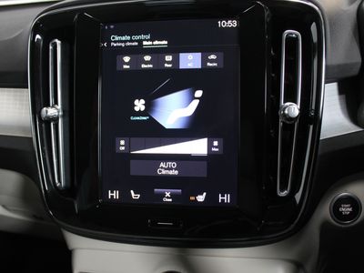 2020 Volvo XC40