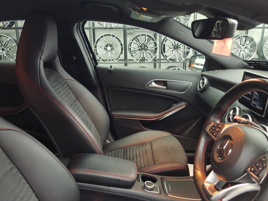 2016 Mercedes-Benz A 180