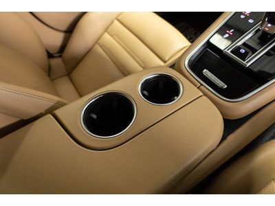 2018 Porsche Panamera