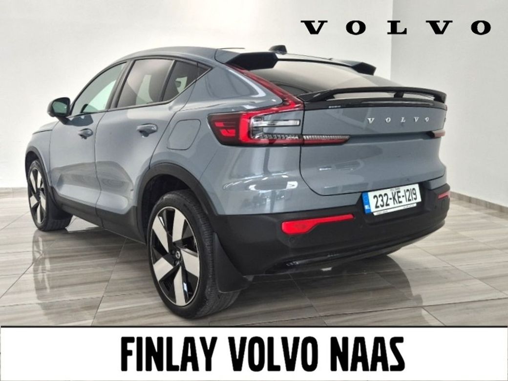 2023 Volvo C40