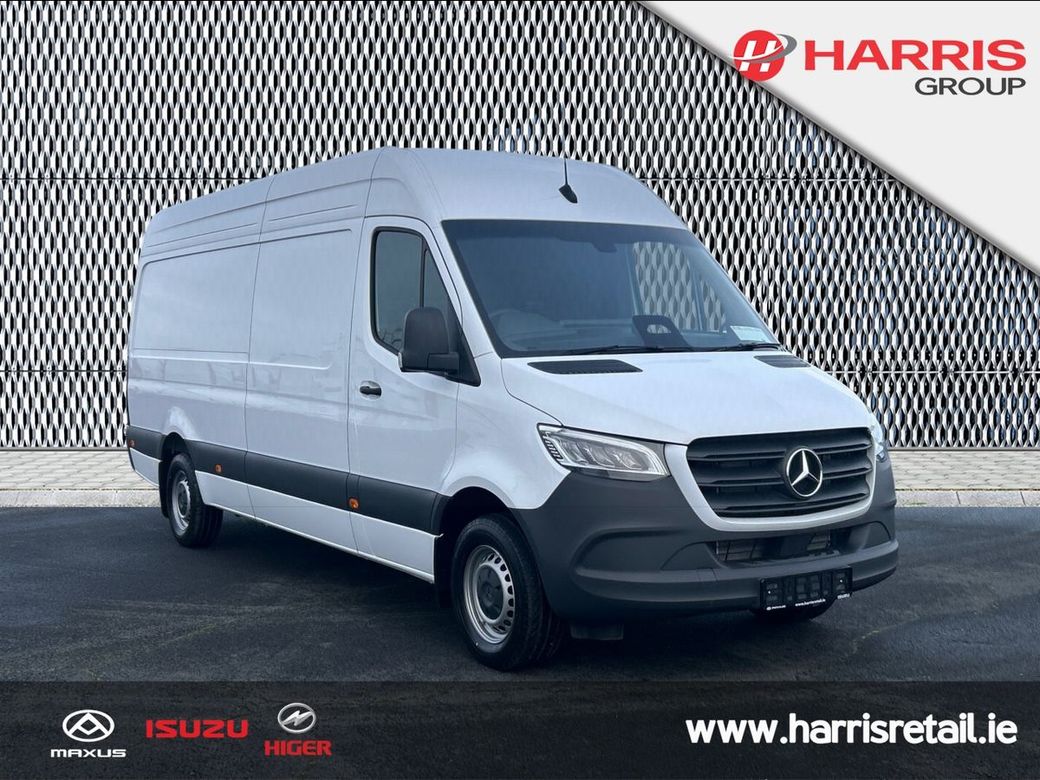 2024 White Mercedes-Benz Sprinter