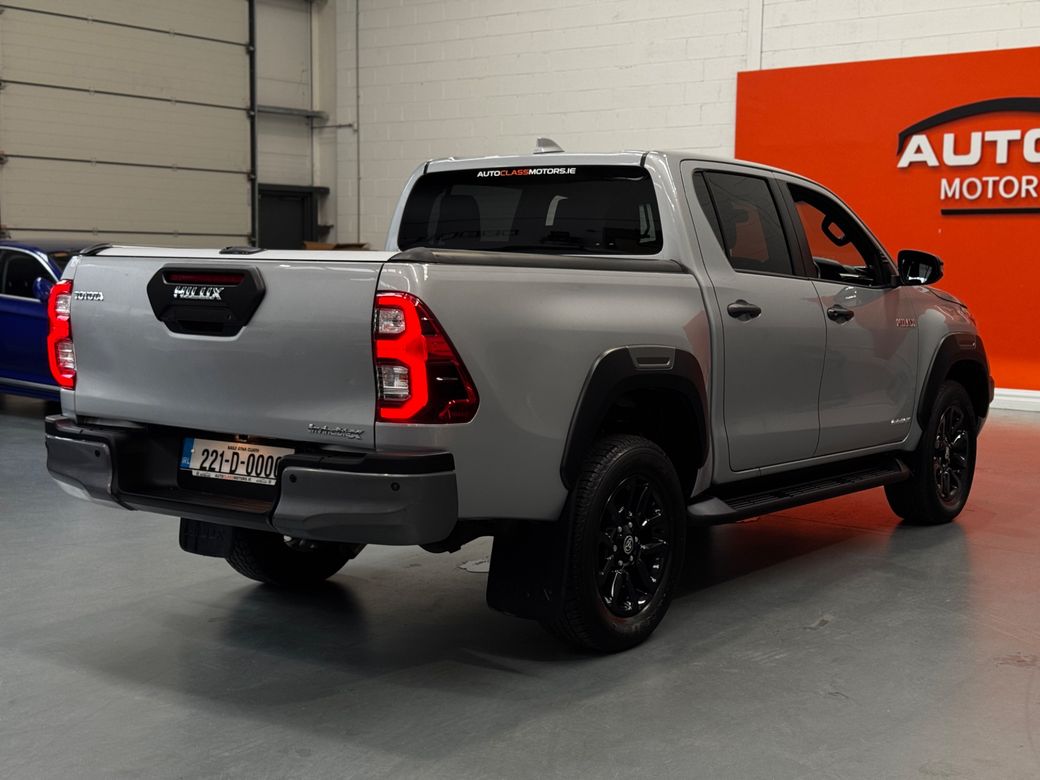 2022 Toyota Hilux