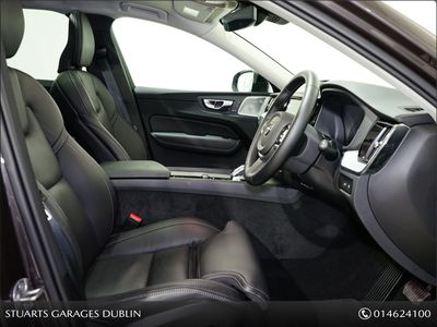 2025 Volvo XC60
