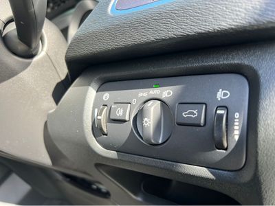 2014 Volvo V40