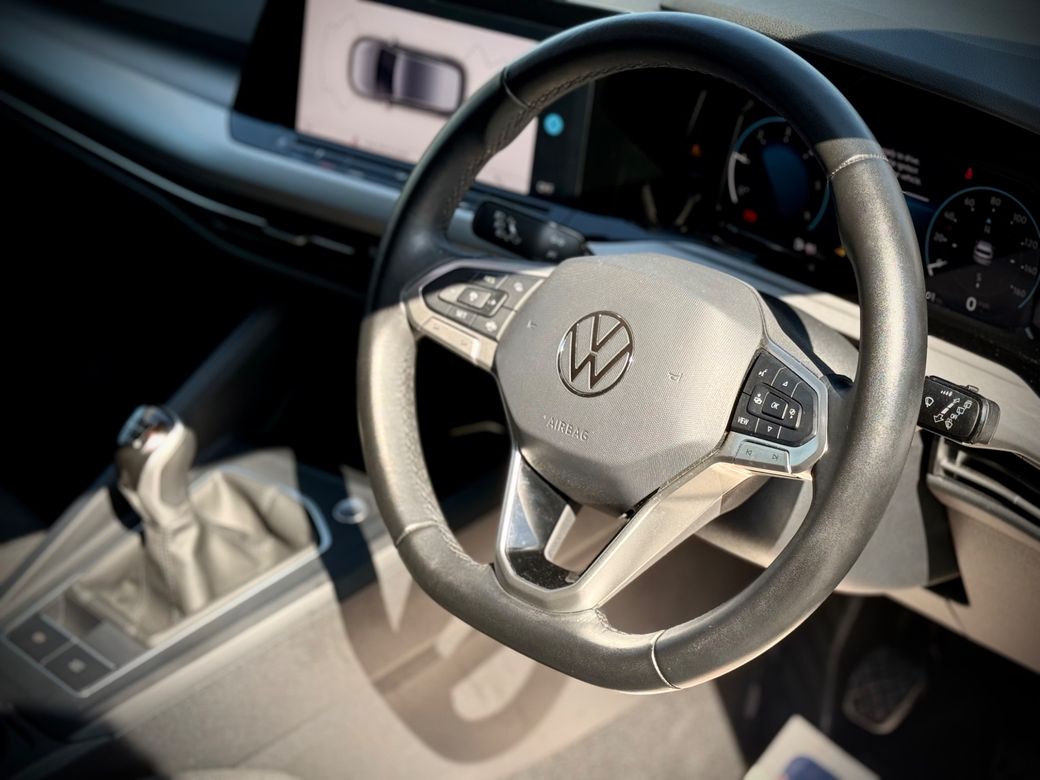 2024 Volkswagen Golf
