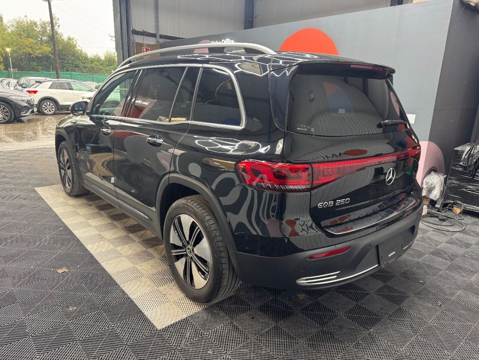 2023 Mercedes-Benz EQB