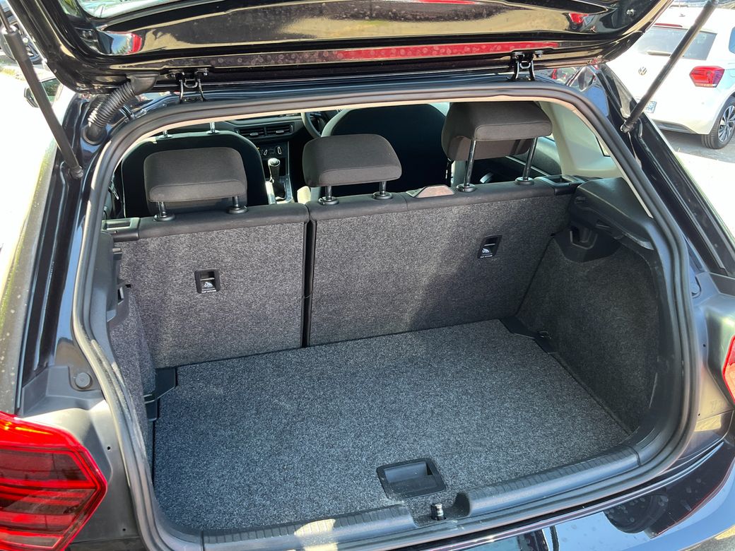 2018 Volkswagen Polo
