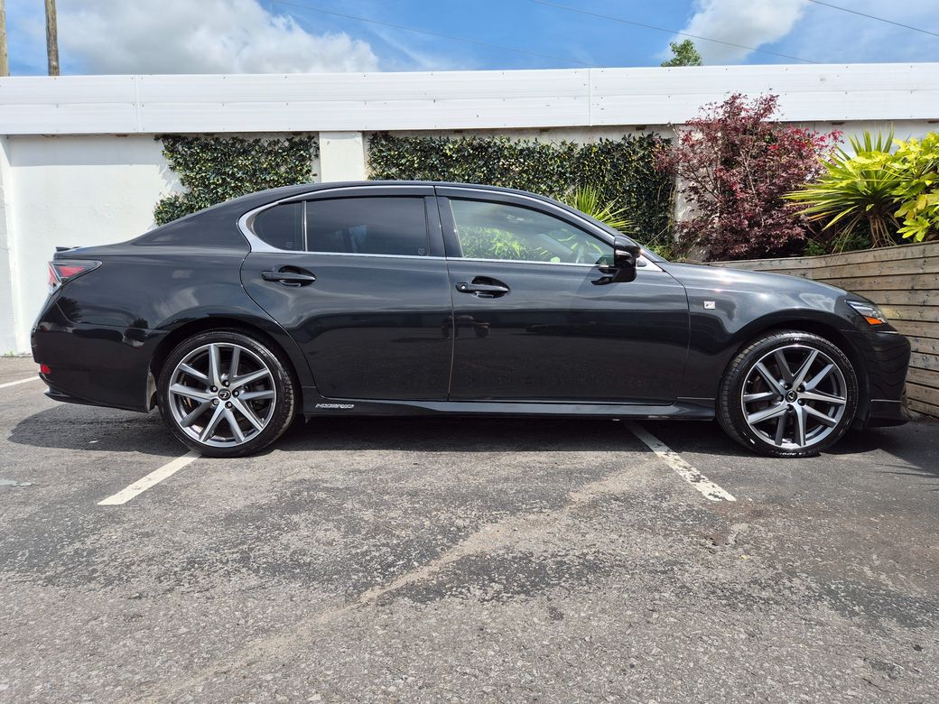 2018 Lexus GS 300H