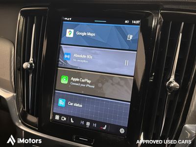 2022 Volvo S90