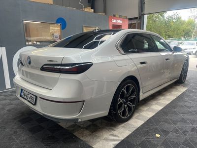 2024 BMW i7