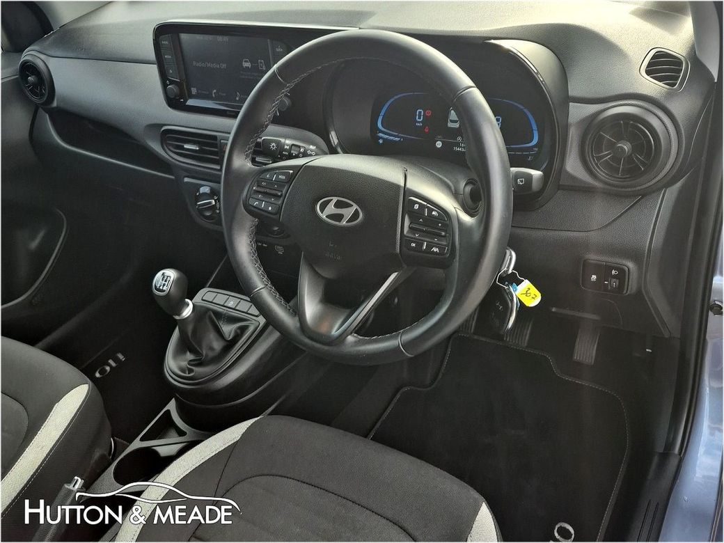 2024 Hyundai i10