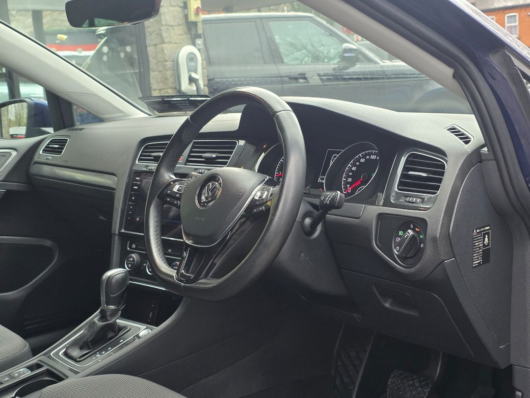 2017 Volkswagen Golf