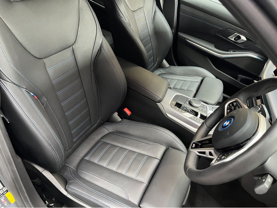 2025 BMW 3 Series