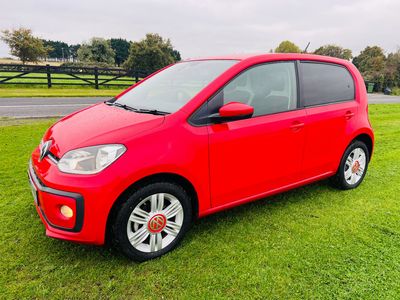 2017 Volkswagen up!