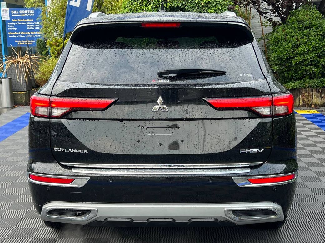 2023 Mitsubishi Outlander