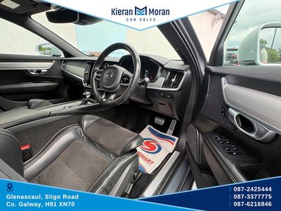 2017 Volvo S90