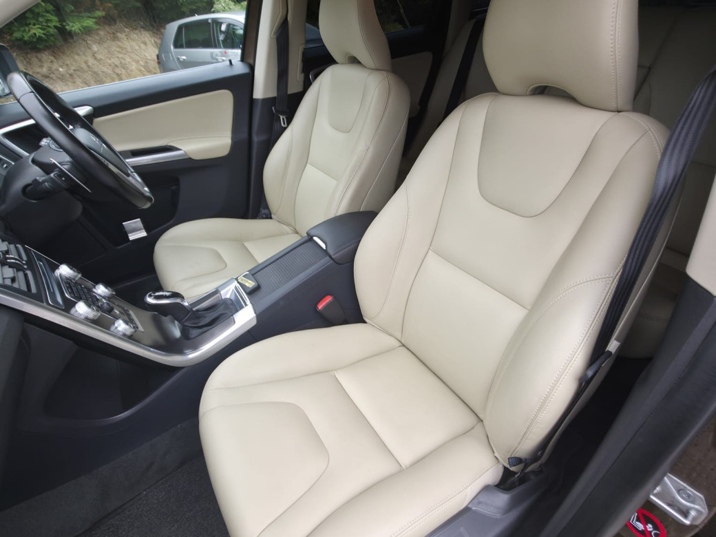 2015 Volvo XC60