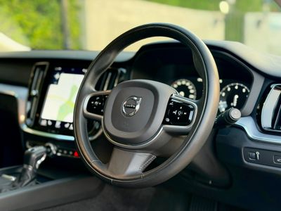 2020 Volvo V60