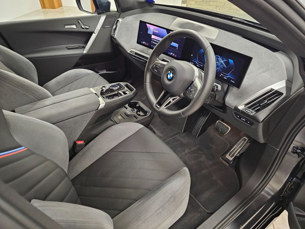 2026 BMW iX
