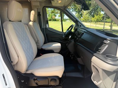 2026 NEW BURSTNER  LINEO T 700 LOW PROFILE L.H.D AUTO