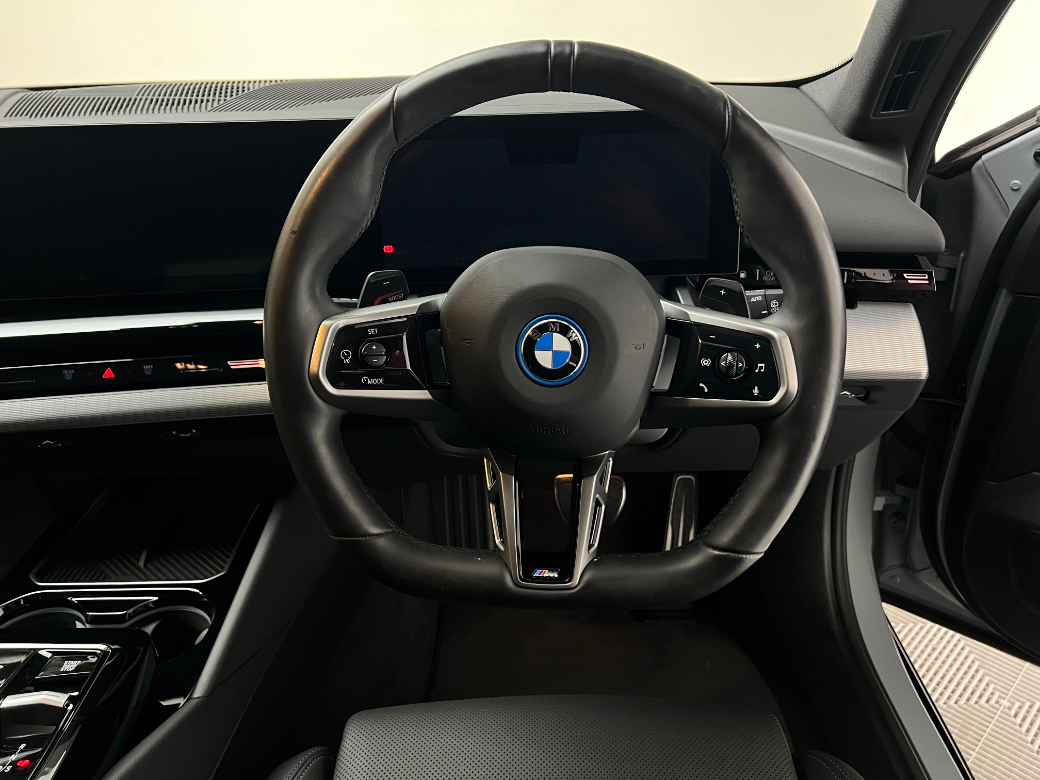 2025 BMW 5 Series
