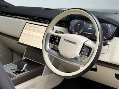 2025 Land Rover Range Rover Sport
