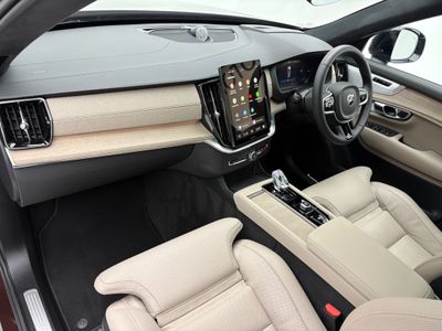 2025 Volvo XC90