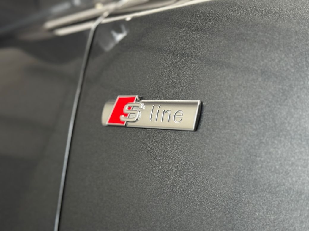 2022 Audi Q3
