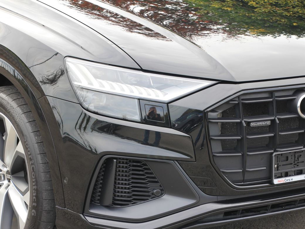 2023 Audi Q8
