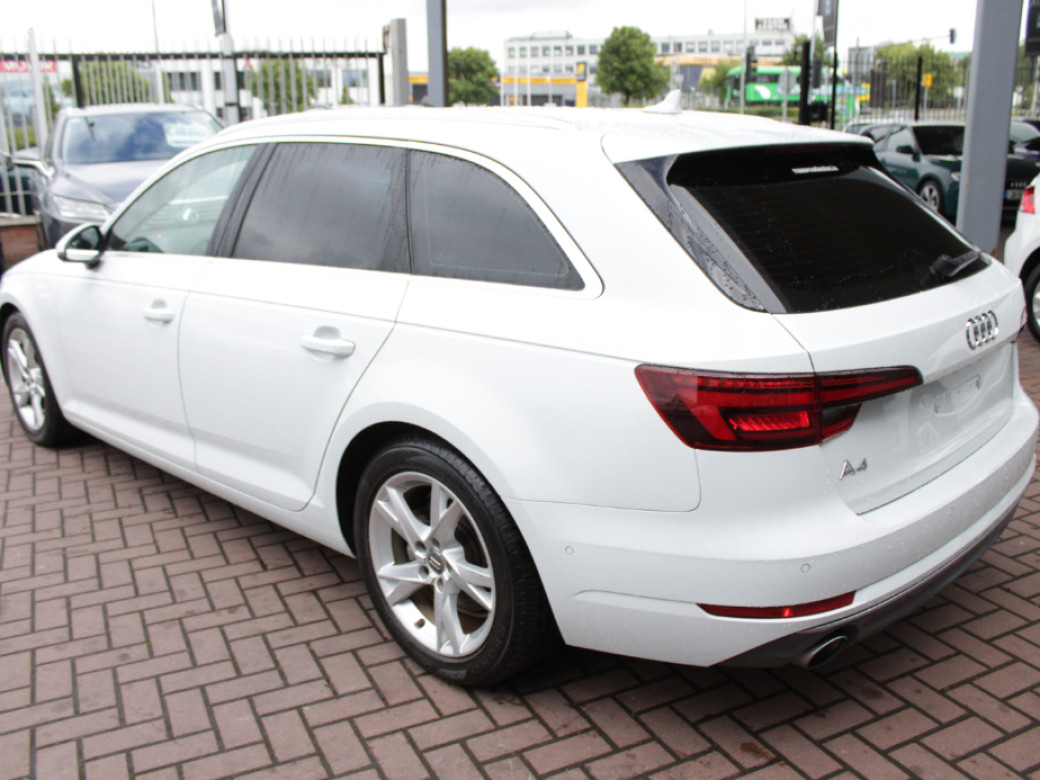 2018 Audi A4 Avant