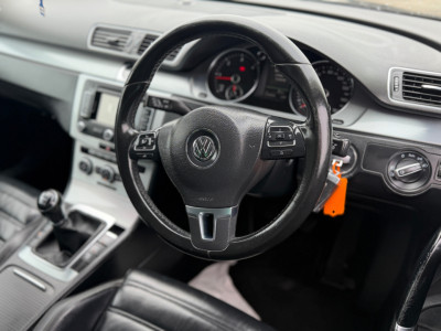 2014 Volkswagen Passat
