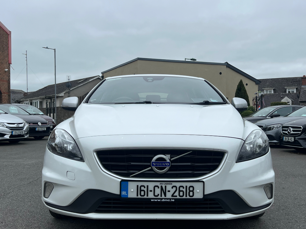 2016 Volvo V40