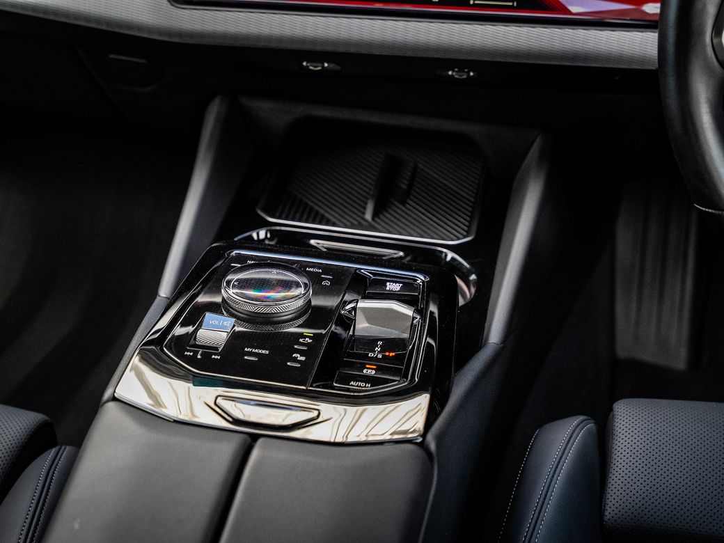 2024 BMW 5 Series