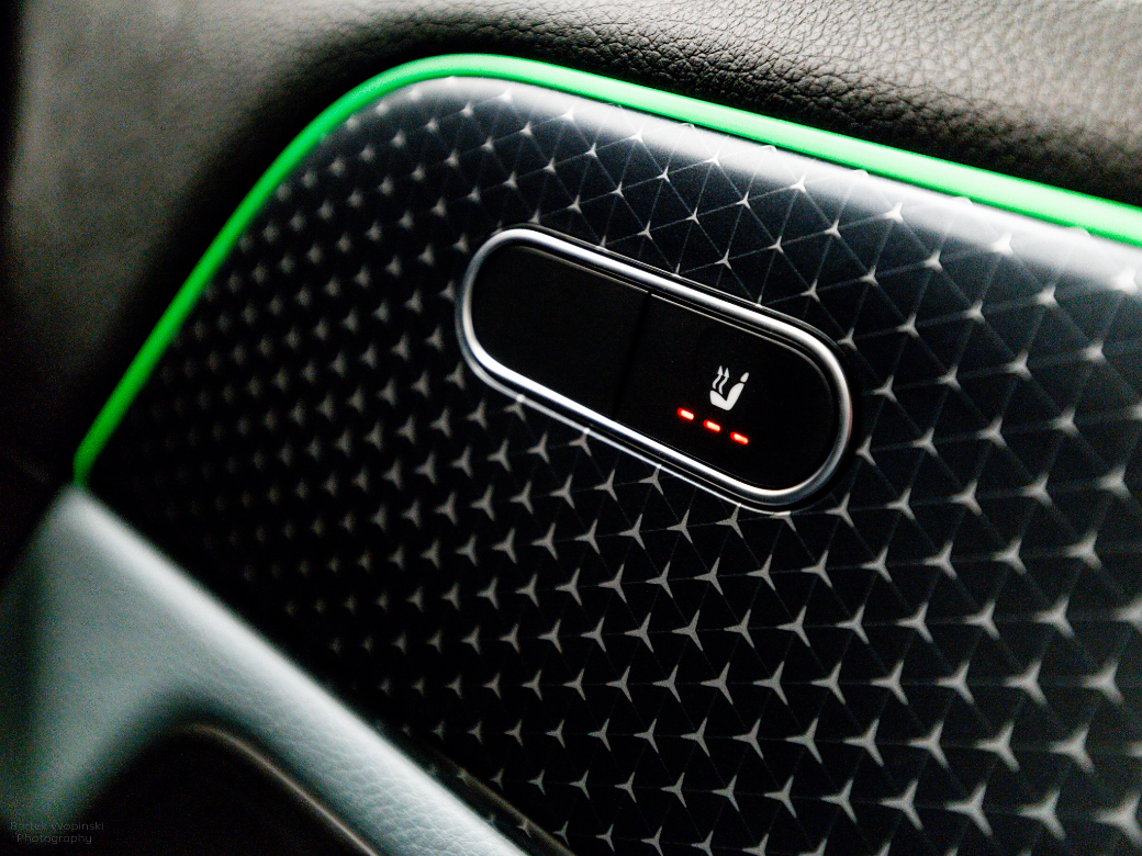 2025 Mercedes-Benz EQA